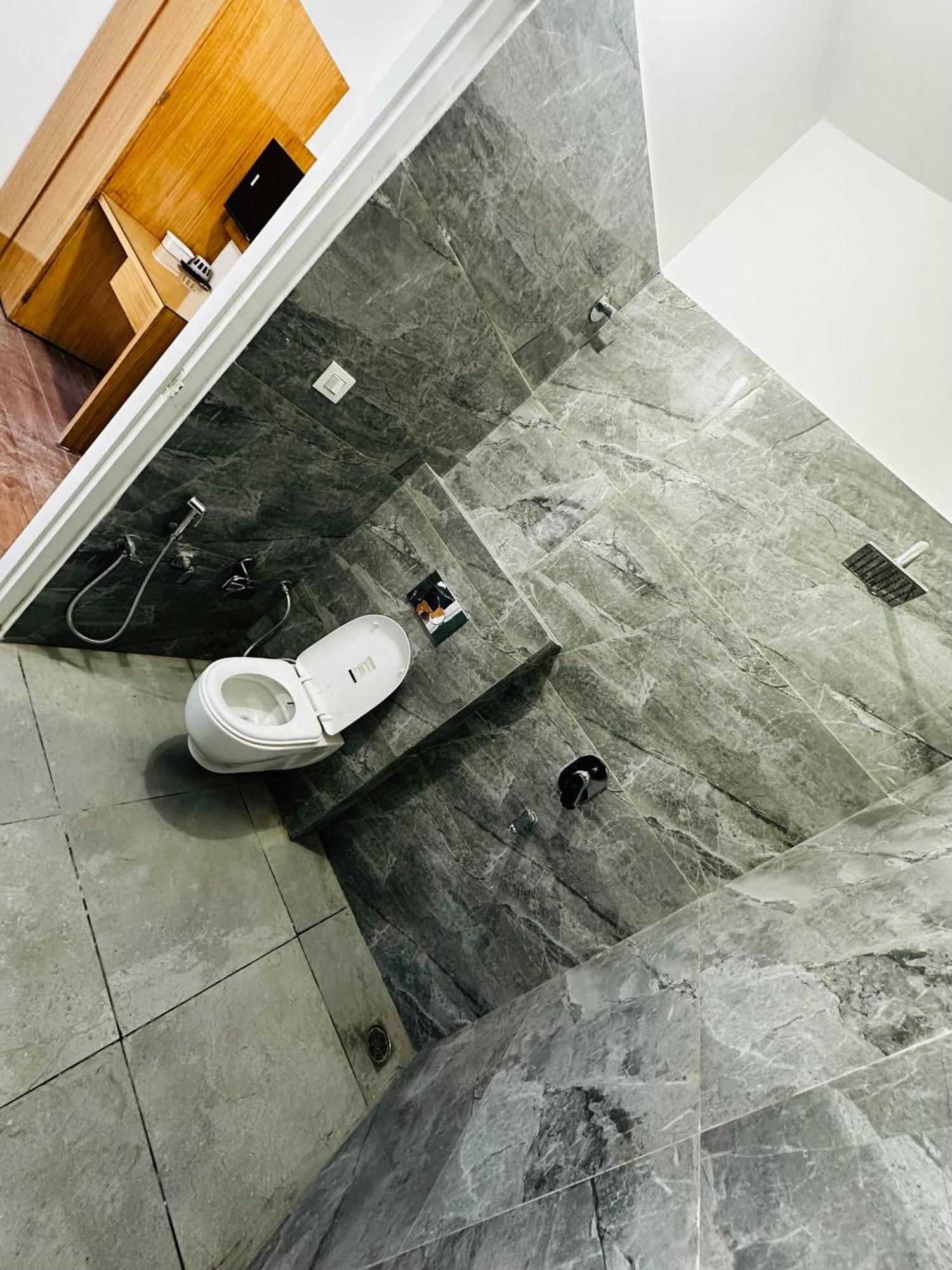 The Loya Hotel Muktsar Экстерьер фото